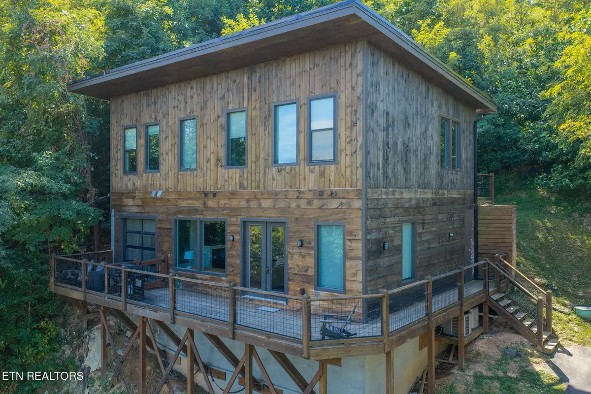 809 Chestnut Drive, Gatlinburg, TN 37738 - #1