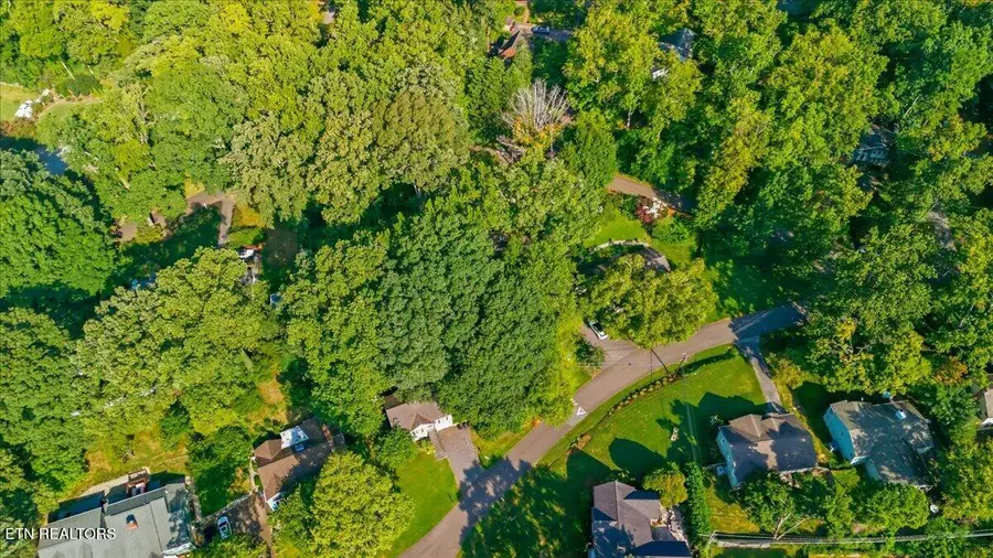 105 Greenbrier Drive, Knoxville, TN 37919 - #3