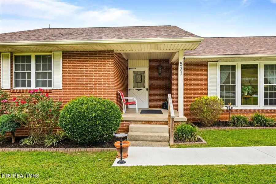 531 S Florence Ave, Jellico, TN 37762 - #3