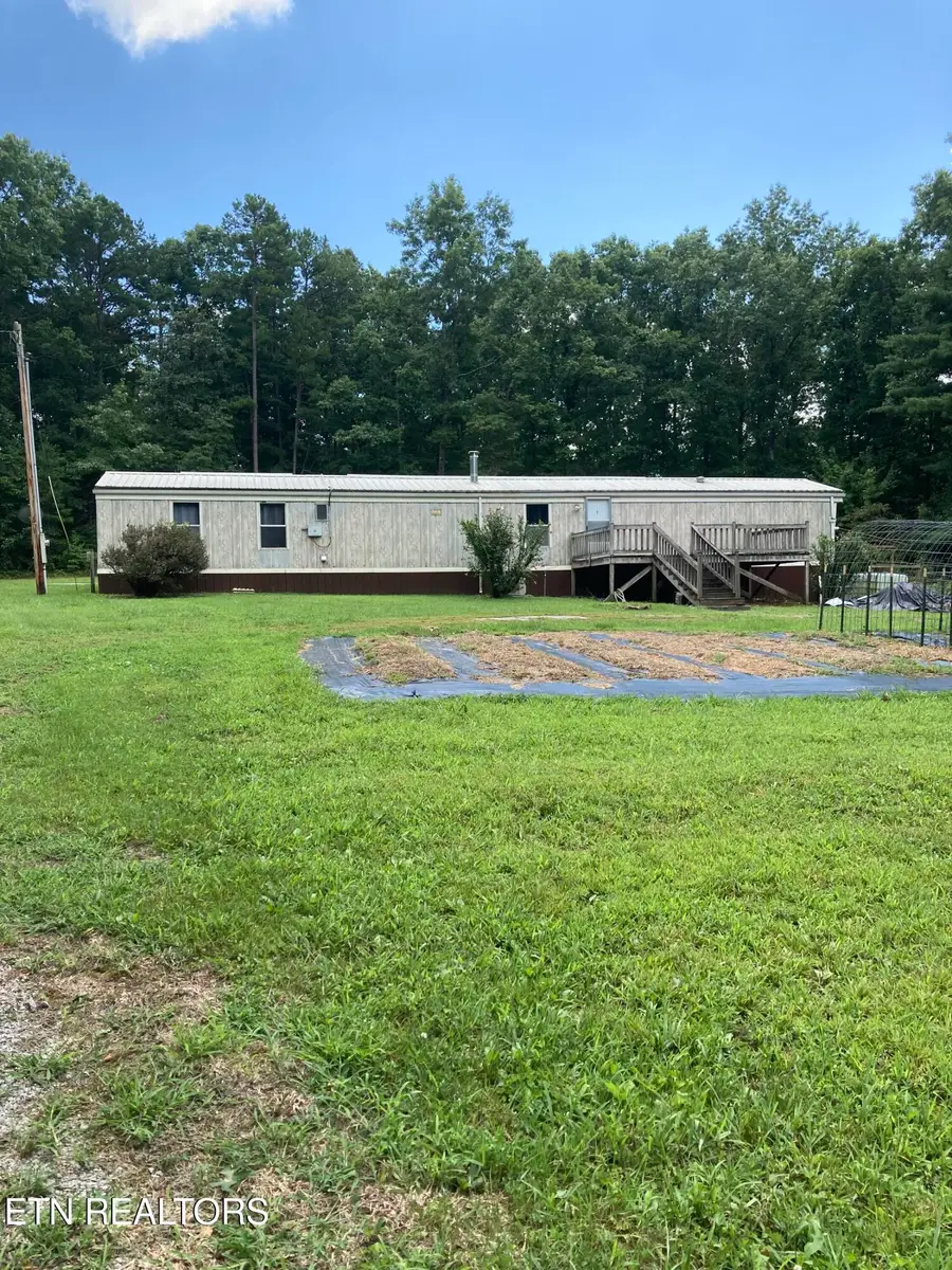 243 Rankin Rd, Deer Lodge, TN 37726 - #3