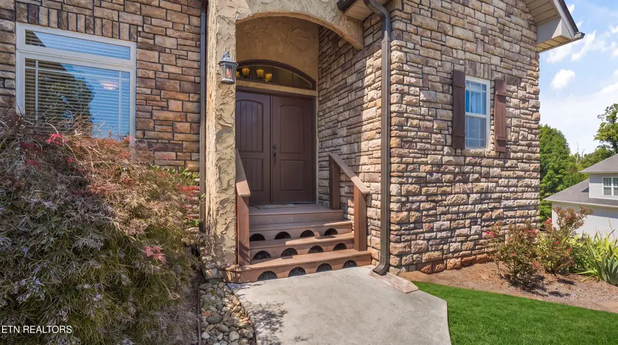 8121 Laurel Falls Lane, Knoxville, TN 37931 - #3