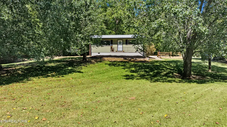228 Laurel Valley Rd, Townsend, TN 37882 - #3