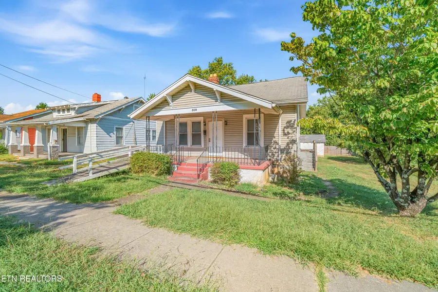 509 E Morelia Ave, Knoxville, TN 37917 - #3