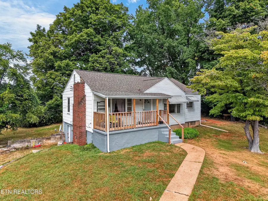 205 Shasta Drive, Knoxville, TN 37912 - #2