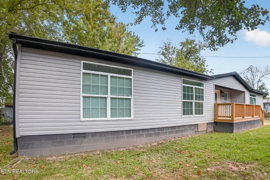 810 1/2 Rochester Ave, Middlesboro, KY 40965 - #3