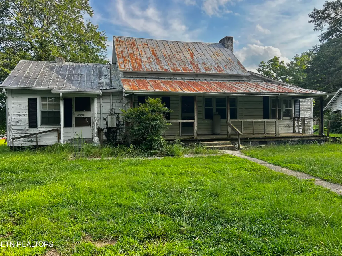 524 Rocky Springs Rd, Madisonville, TN 37354 - #1