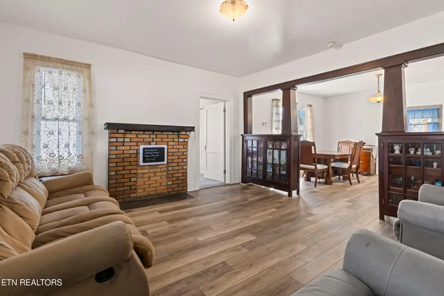 5012 Strawberry Plains Pike, Knoxville, TN 37914 - #2