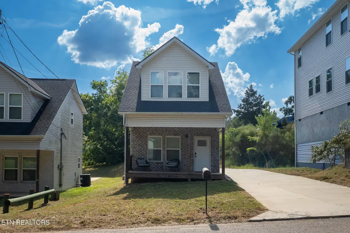 3409 Gap Rd, Knoxville, TN 37921 - #1