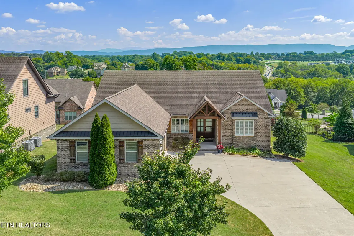 908 Montgomery Lane, Maryville, TN 37803 - #1