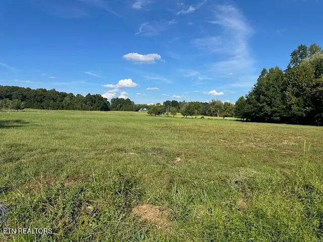 966 Red Hill Rd, Newport, TN 37821 - #1