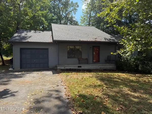 704 Ike Lane, Knoxville, TN 37918