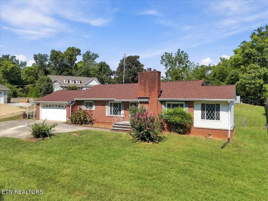 3419 Buffat Mill Rd, Knoxville, TN 37917 - #2