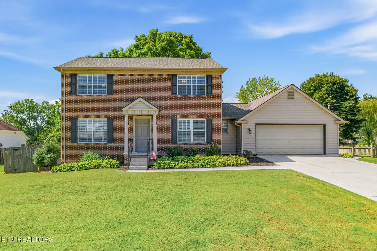 9318 Collingwood Rd, Knoxville, TN 37922 - #1