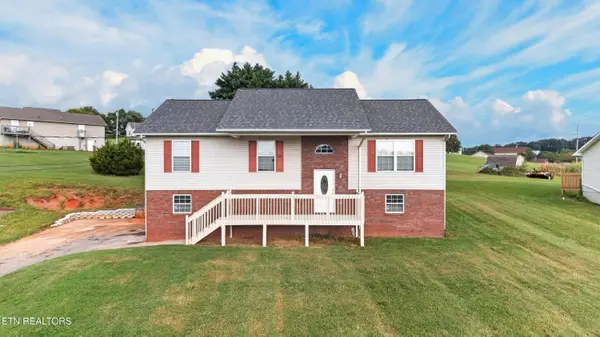 1031 Historic Hills Drive, Dandridge, TN 37725