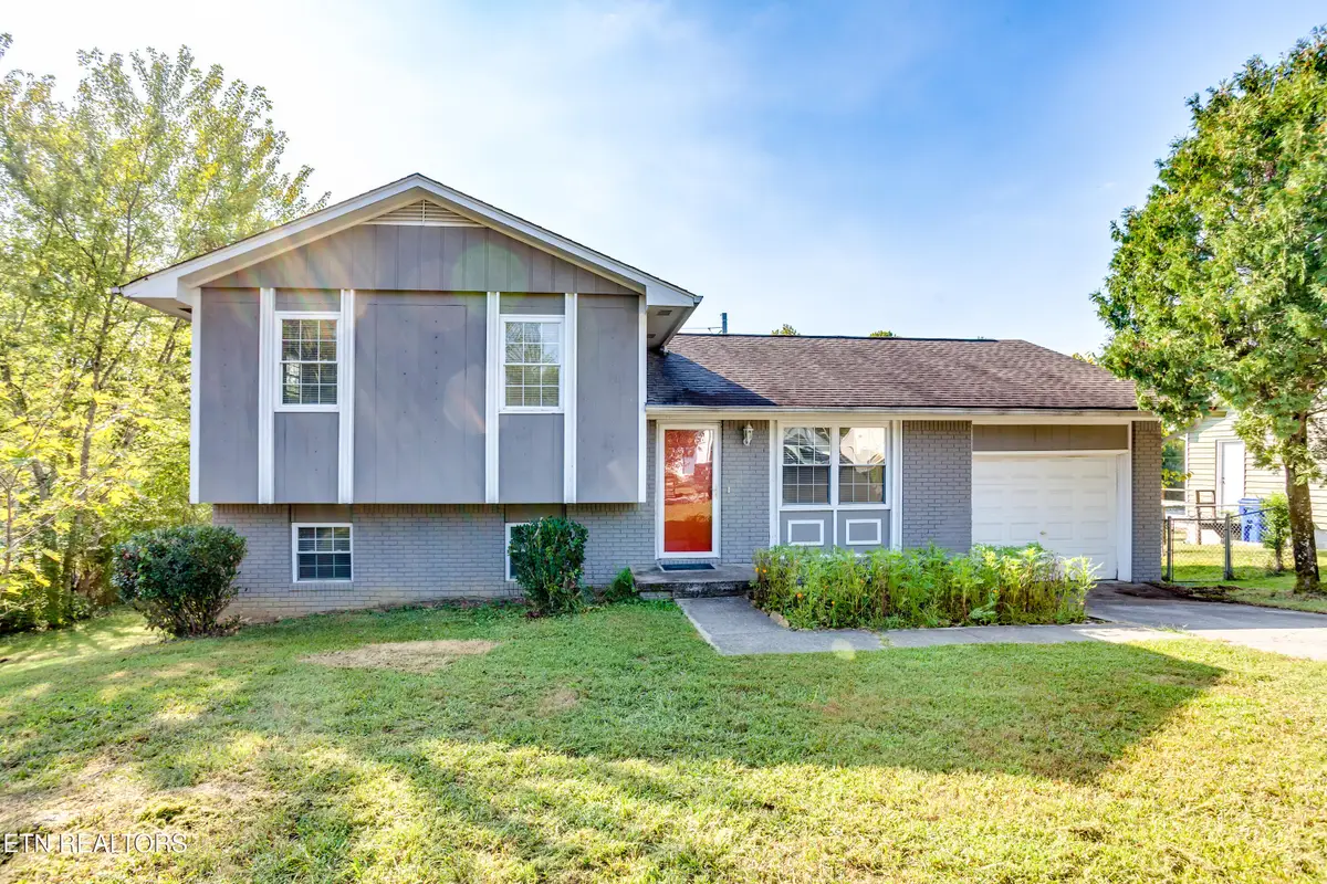 105 Tracy Lane, Oak Ridge, TN 37830 - #1