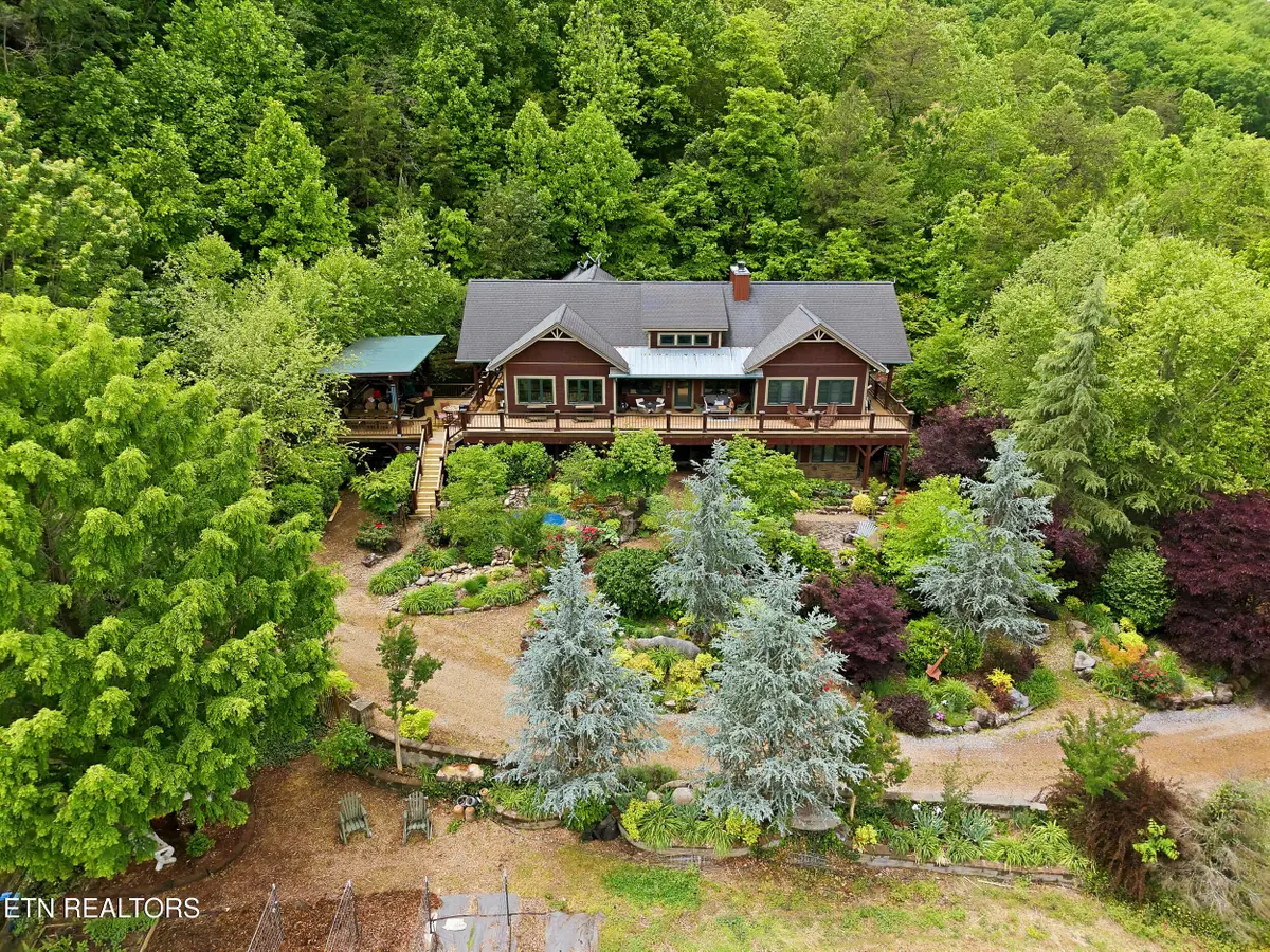 1309 &1319 Licklog Hollow Rd, Sevierville, TN 37876 - #1