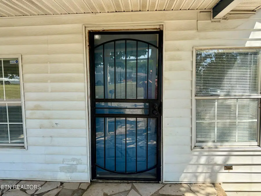 120 Pickering St, Knoxville, TN 37914 - #2