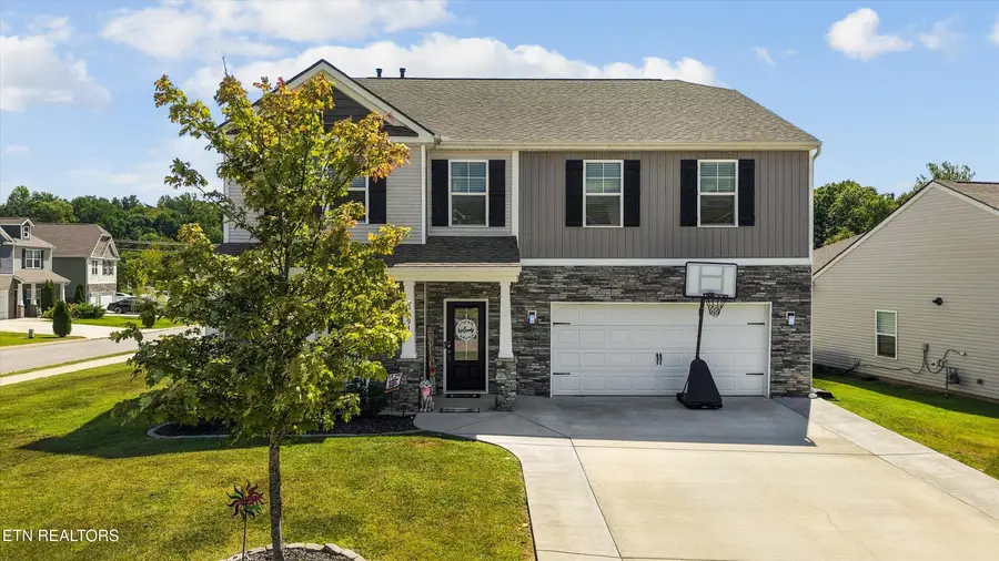 2894 Red Barn Rd, Knoxville, TN 37931 - #2