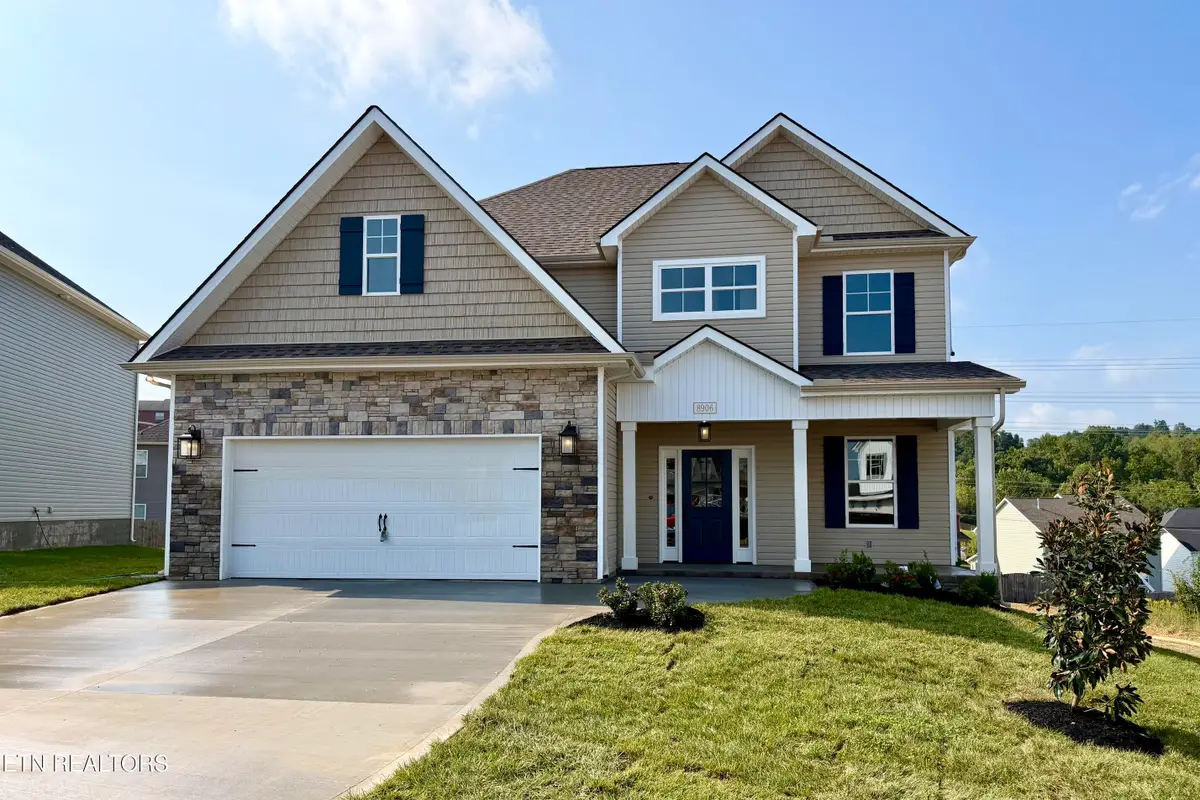 8906 Queensdale Lane, Knoxville, TN 37924 - #1