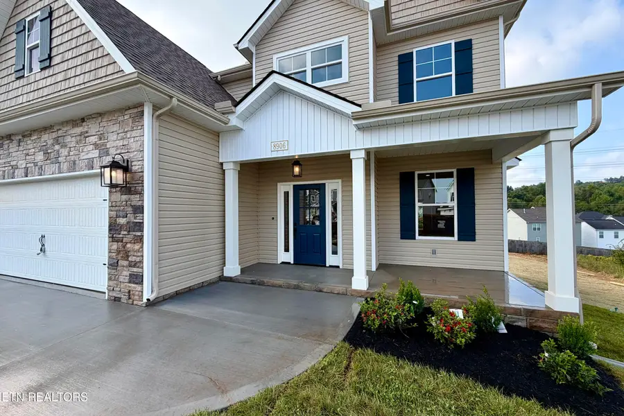 8906 Queensdale Lane, Knoxville, TN 37924 - #2