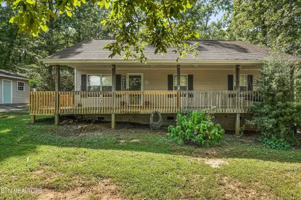 783 Haynes Rd, Dandridge, TN 37725