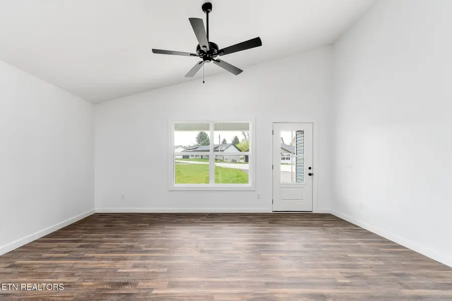 168 Sky View Meadow Dr Drive, Crossville, TN 38555 - #3