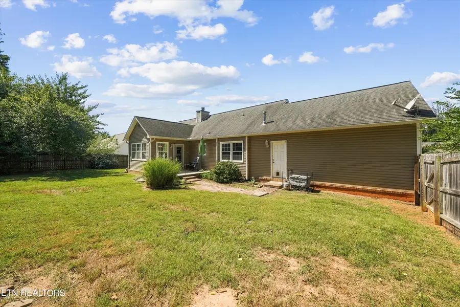 3724 Stonebridge Drive, Powell, TN 37849 - #3
