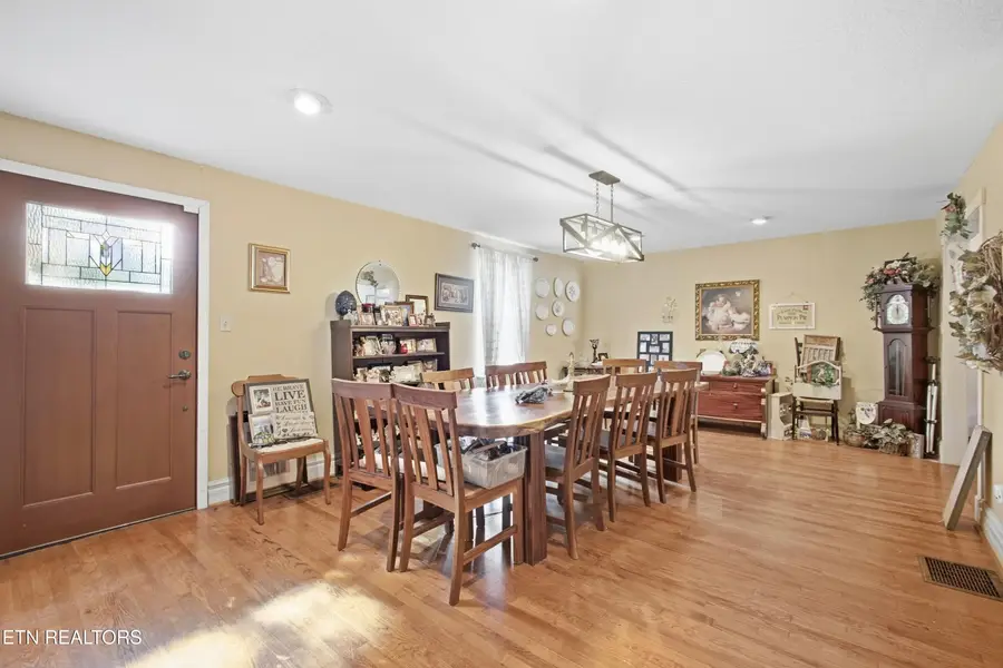 1124 Post Oak Valley Rd, Rockwood, TN 37854 - #2
