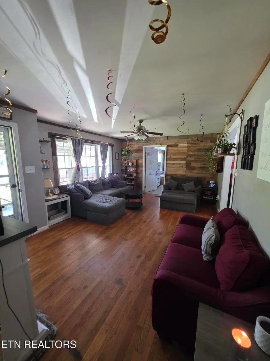 111 Raymond Bingham Rd, Oakdale, TN 37829 - #2