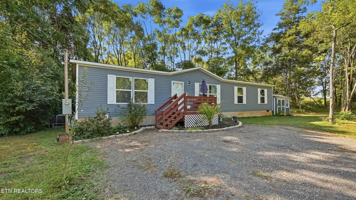 437 Sterling Rd, Athens, TN 37303 - #1
