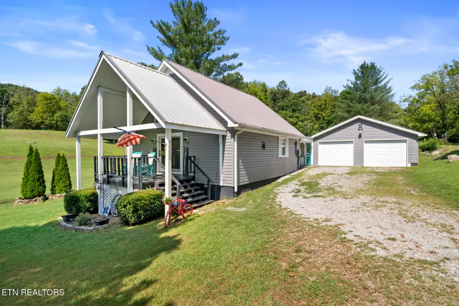 1125 Mount Pleasant Rd, Cookeville, TN 38506 - #3