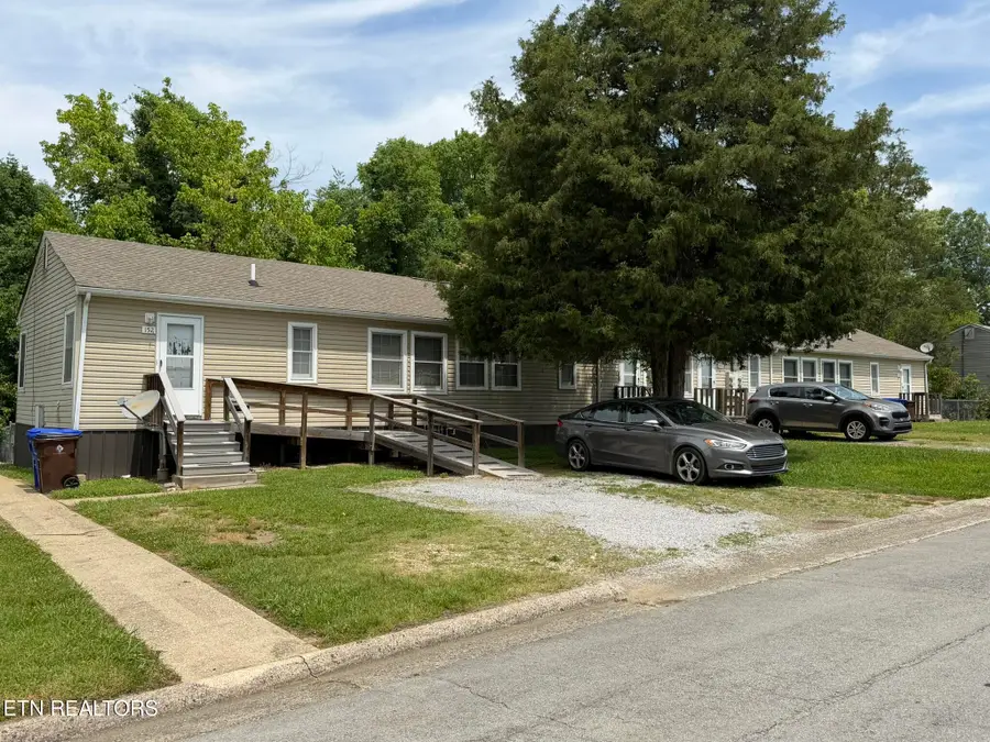 146 Lancaster Rd, Oak Ridge, TN 37830 - #2