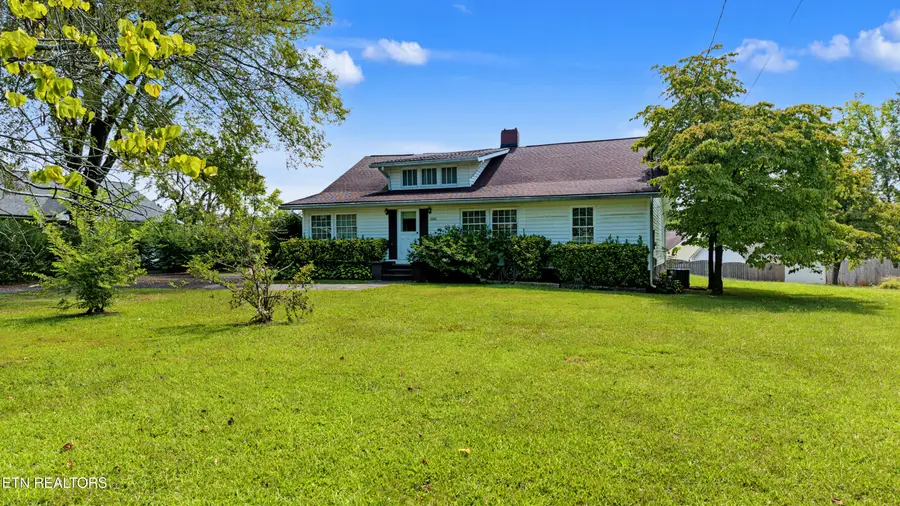 2330 Sevierville Rd, Maryville, TN 37804 - #3