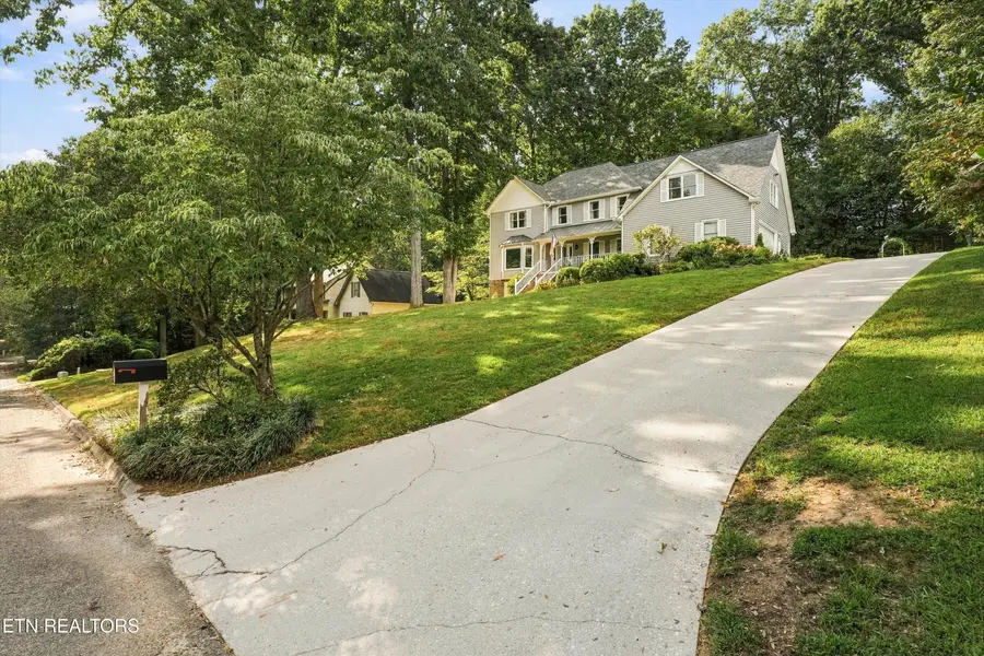 1909 Stonehills Place, Knoxville, TN 37938 - #3