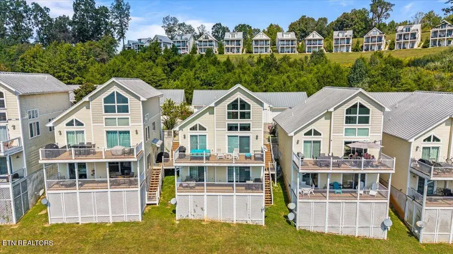 131 N Deer Village Lane #A, Lafollette, TN 37766 - #3