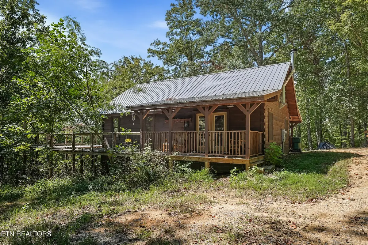 450 Pleasant Hill Cemetery Lane, Gainesboro, TN 38562 - #1
