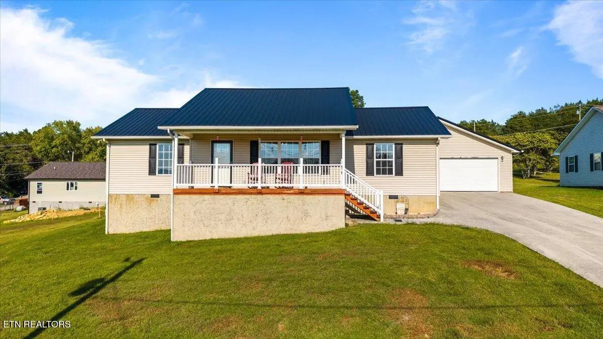 1143 Earnhart, Lafollette, TN 37766 - #1