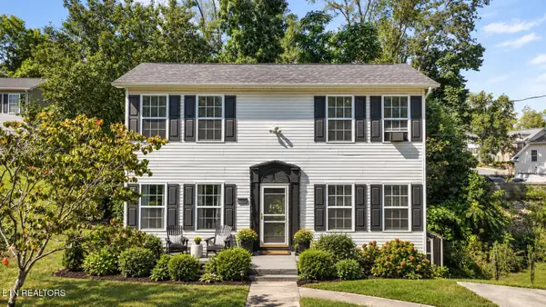 1213 Bob Kirby Rd, Knoxville, TN 37931
