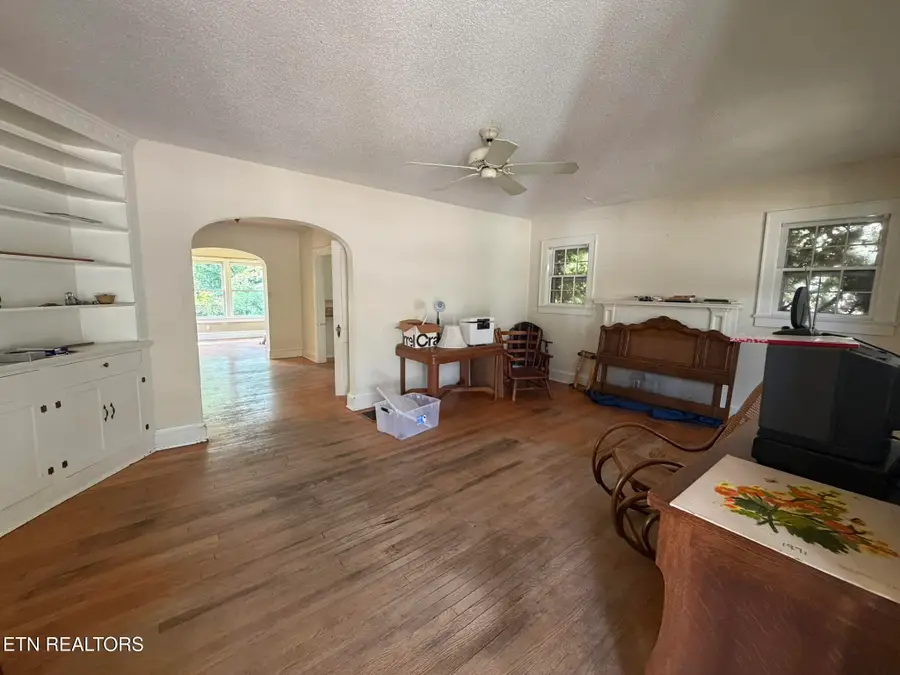 3313 Orlando St, Knoxville, TN 37917 - #2
