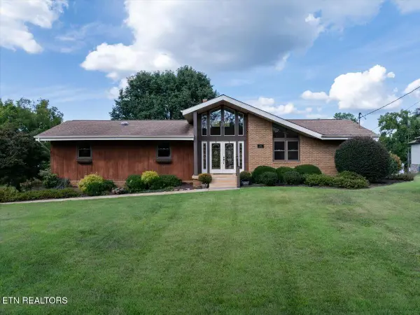 4445 Scenic Drive, Lenoir City, TN 37772