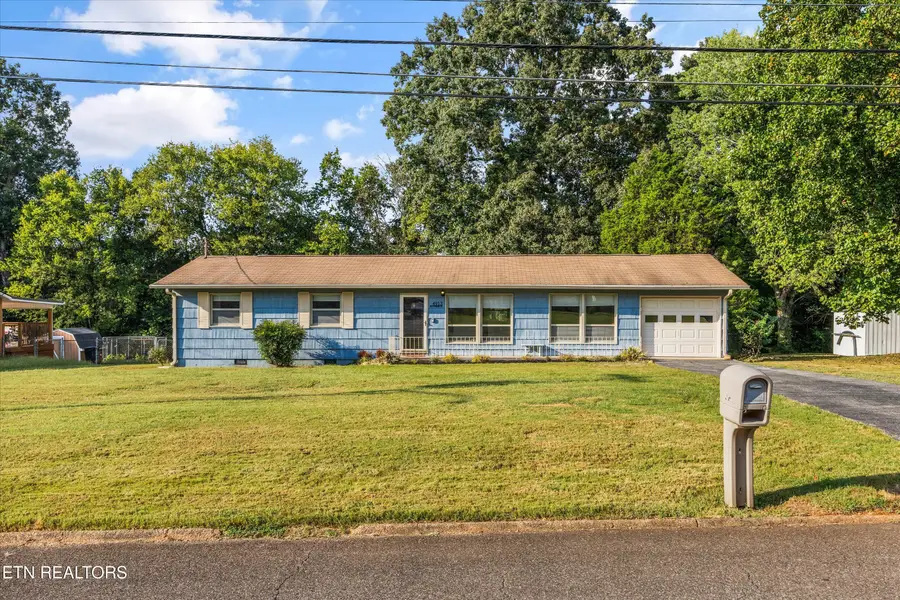 4913 Gettysburg Rd, Knoxville, TN 37921 - #2