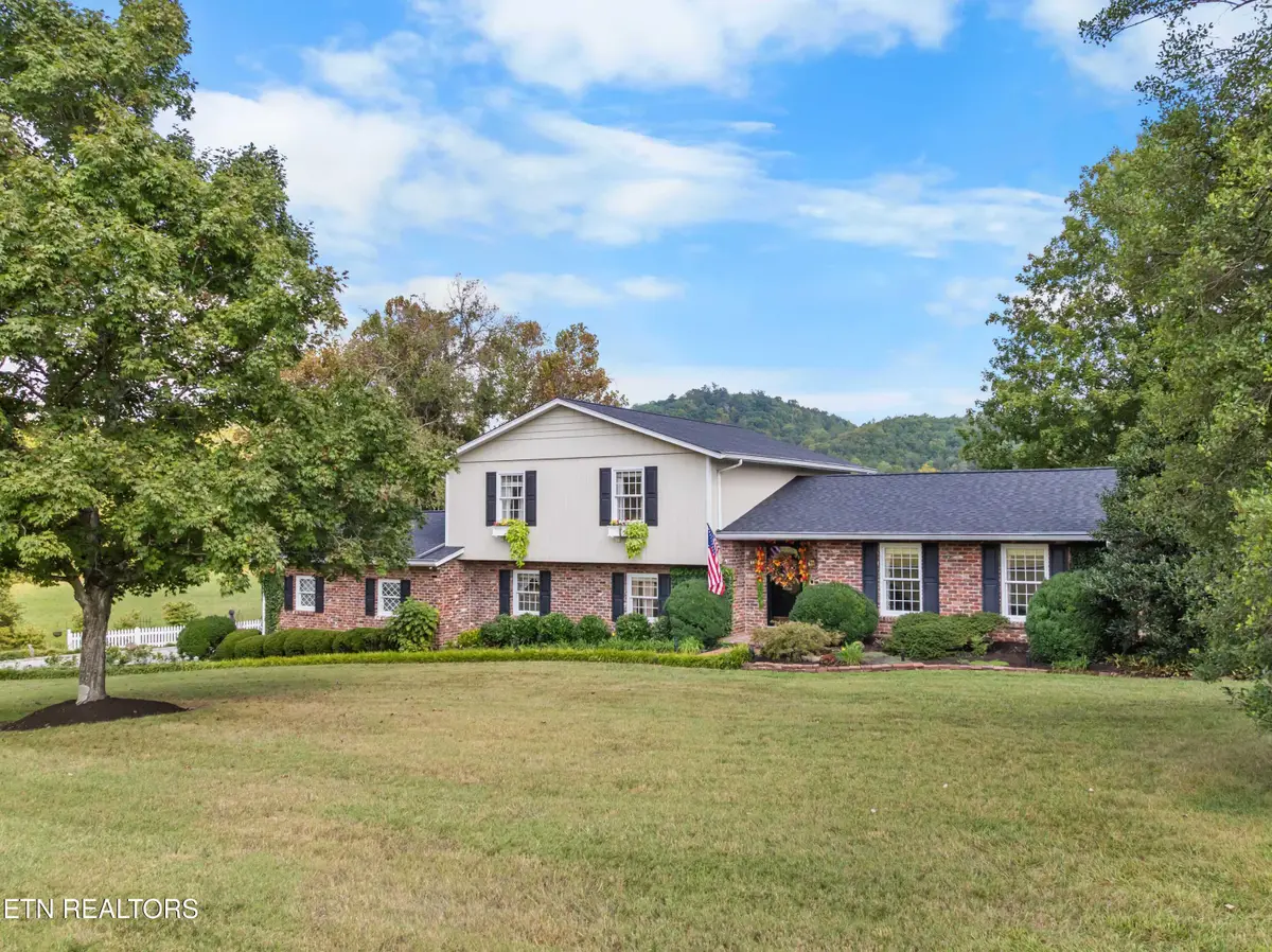 150 Raccoon Valley Rd, Powell, TN 37849 - #1