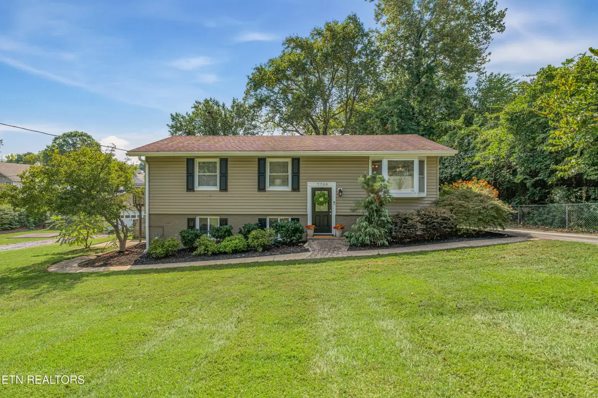 7700 Nubbin Ridge Rd, Knoxville, TN 37919 - #1