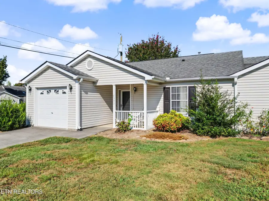 8553 Wisteria Way, Knoxville, TN 37931 - #2