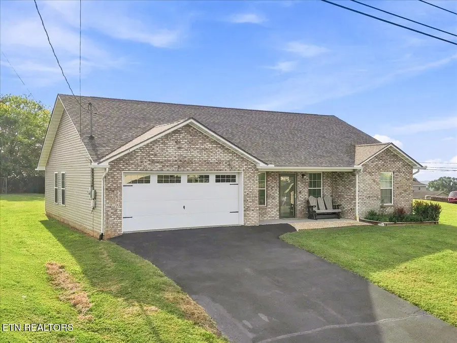 611 Privet Drive, Dandridge, TN 37725 - #3