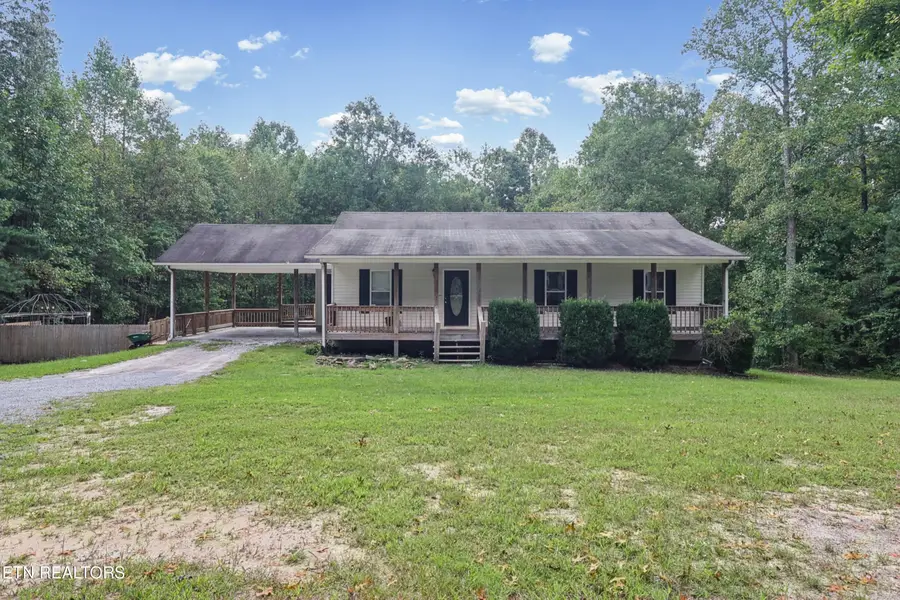 2716 Tinchtown Rd, Jamestown, TN 38556 - #3