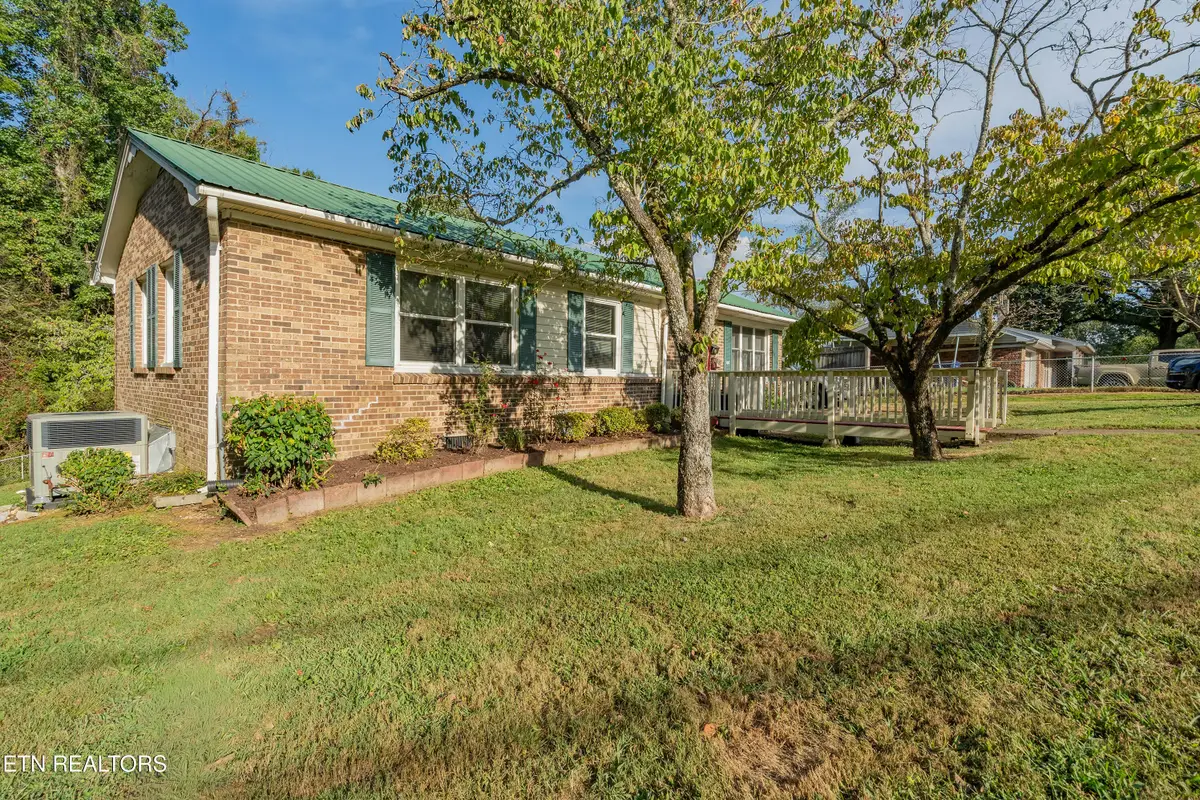 108 Alger Rd, Oak Ridge, TN 37830 - #1