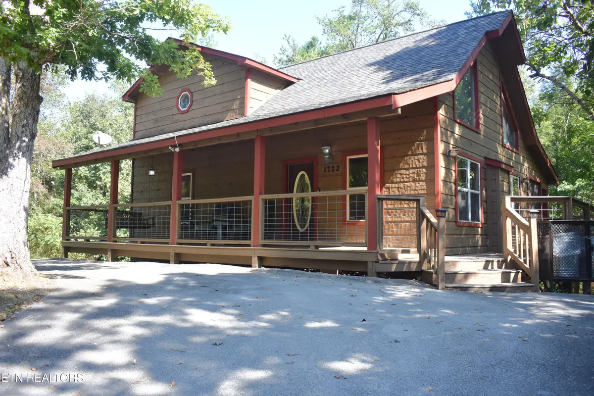 1722 Scenic Woods Way, Sevierville, TN 37876 - #1