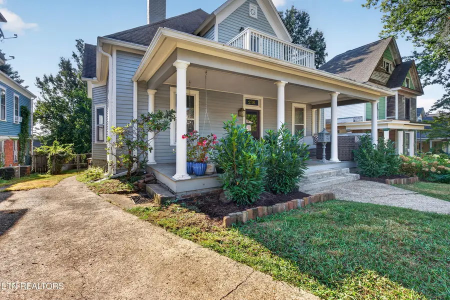 236 E Scott Ave, Knoxville, TN 37917 - #2
