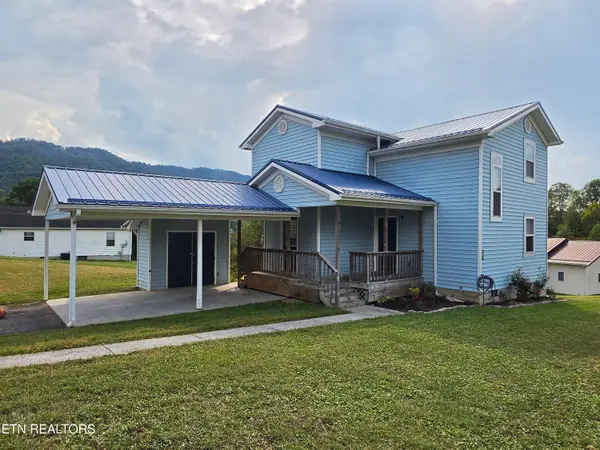 181 Pinecone Rd, Dryden, VA 24243